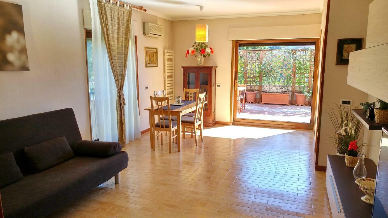 Terrace22 - Delizioso Attico Ben Collegato Apartment Rome Luaran gambar